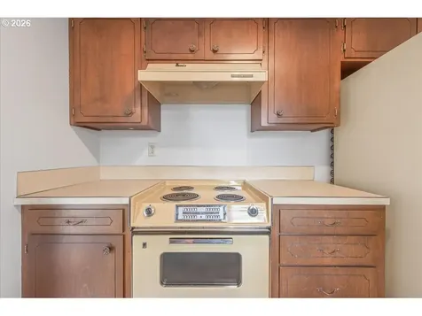 10036 SW 50th Avenue Portland OR 97219