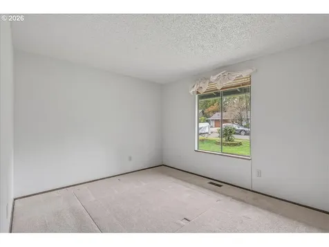 10036 SW 50th Avenue Portland OR 97219