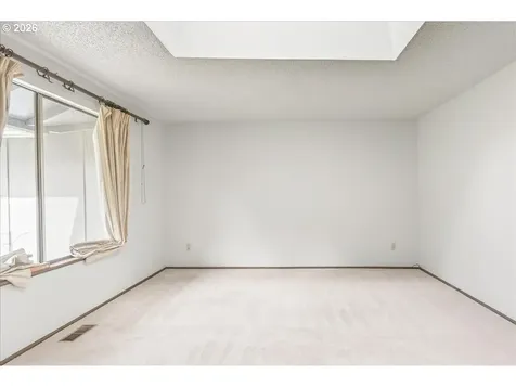 10036 SW 50th Avenue Portland OR 97219