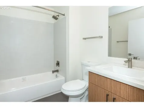 3204 SW 10th Avenue Portland OR 97239