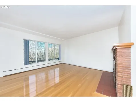 3204 SW 10th Avenue Portland OR 97239