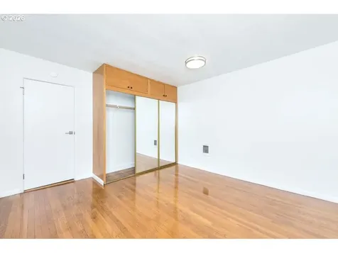 3204 SW 10th Avenue Portland OR 97239