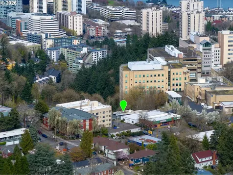 3204 SW 10th Avenue Portland OR 97239