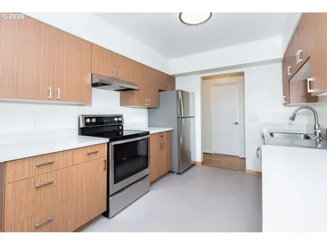 3204 SW 10th Avenue Portland OR 97239
