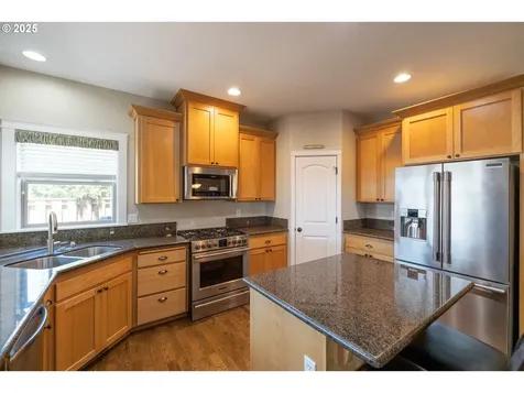 525 Grizzly Street Aumsville OR 97325
