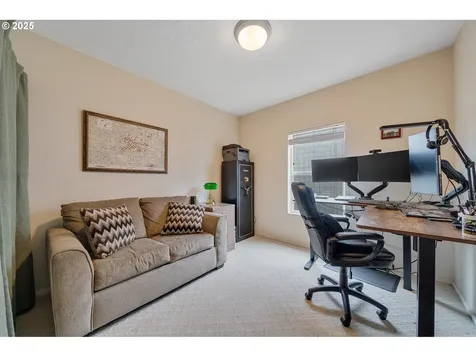 2105 9th Street Tillamook OR 97141