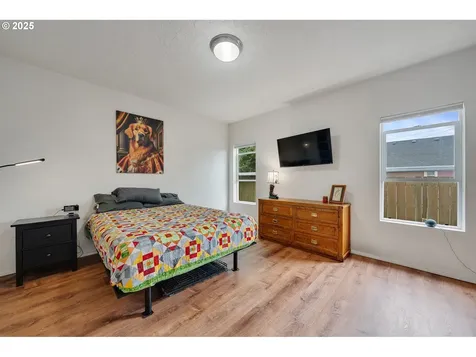 2105 9th Street Tillamook OR 97141