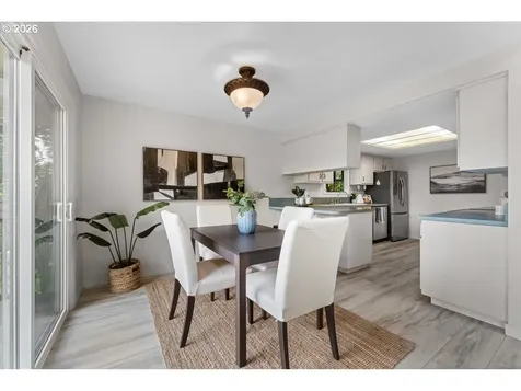 16148 Pearcy Street Lake Oswego OR 97034