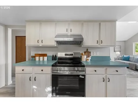 16148 Pearcy Street Lake Oswego OR 97034