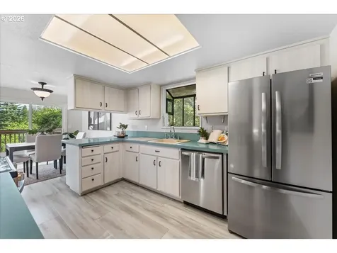 16148 Pearcy Street Lake Oswego OR 97034