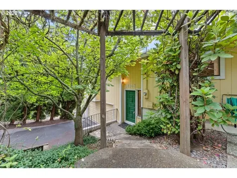 16148 Pearcy Street Lake Oswego OR 97034