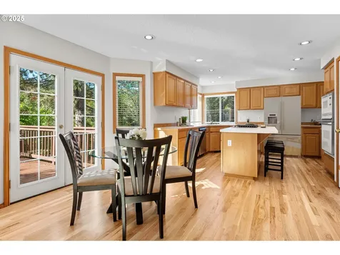 753 Nicole Drive West Linn OR 97068