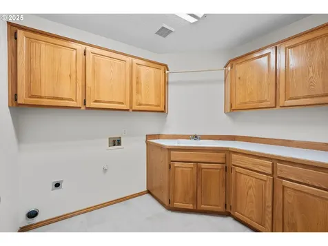 753 Nicole Drive West Linn OR 97068