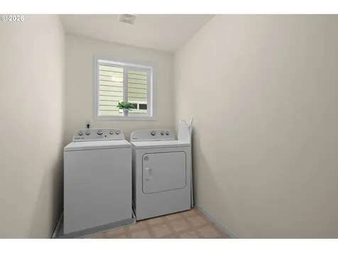 5624 J Street Washougal WA 98671