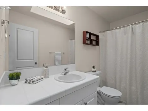 5624 J Street Washougal WA 98671