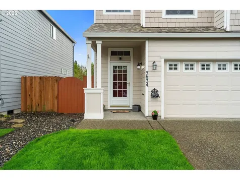 5624 J Street Washougal WA 98671