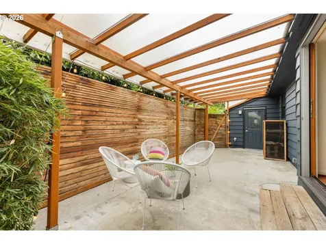 626 SE 42nd Avenue Portland OR 97215