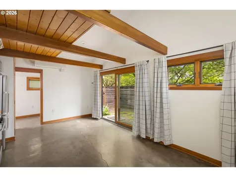 626 SE 42nd Avenue Portland OR 97215