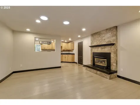 21680 SW Creek Court Tualatin OR 97062