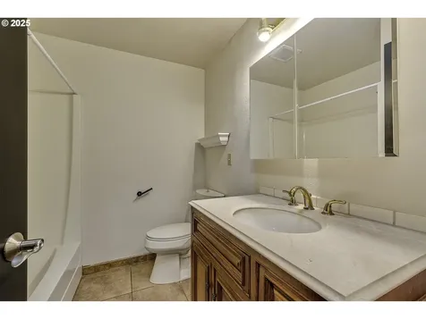 21680 SW Creek Court Tualatin OR 97062