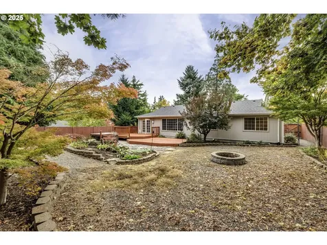 21680 SW Creek Court Tualatin OR 97062