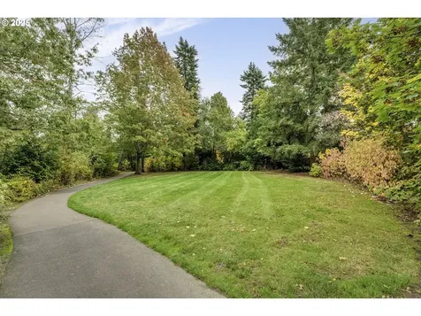 21680 SW Creek Court Tualatin OR 97062