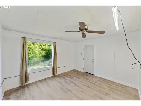 54124 Old Broadbent Road Myrtle Point OR 97458