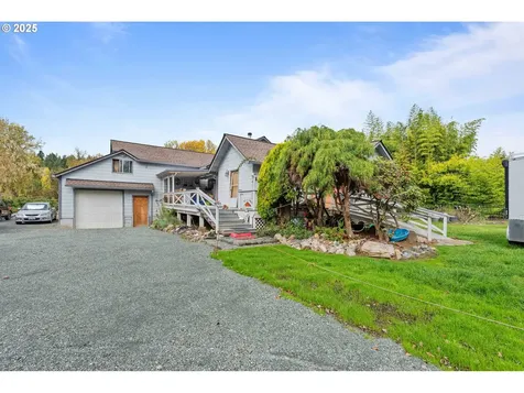 54124 Old Broadbent Road Myrtle Point OR 97458
