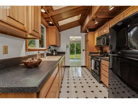 9511 NE 208th Avenue Vancouver WA 98682