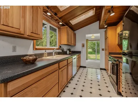 9511 NE 208th Avenue Vancouver WA 98682