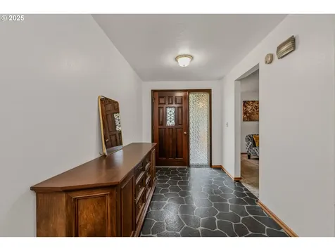 9511 NE 208th Avenue Vancouver WA 98682