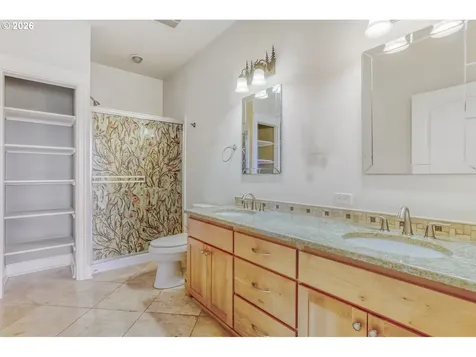 17210 S Radfords View Lane Oregon City OR 97045