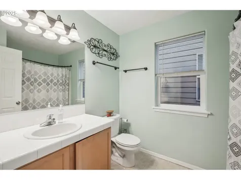 1963 SW Wright Place Troutdale OR 97060