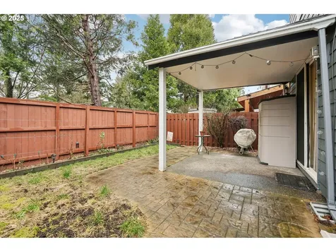 1963 SW Wright Place Troutdale OR 97060