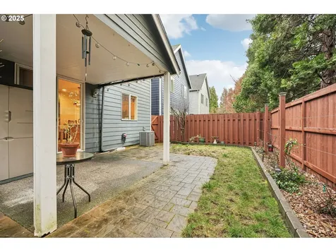 1963 SW Wright Place Troutdale OR 97060
