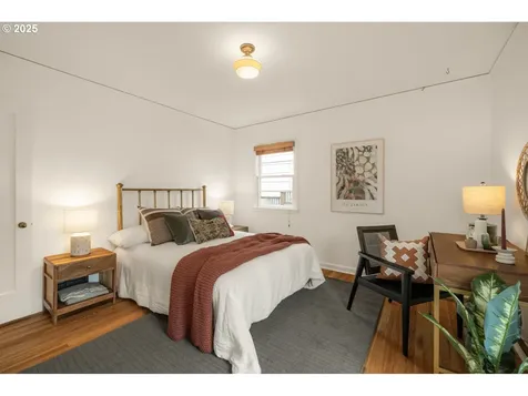 2303 SE Sherman Street Portland OR 97214