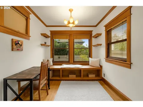 2220 NE Clackamas Street Portland OR 97232
