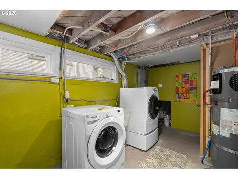 2220 NE Clackamas Street Portland OR 97232