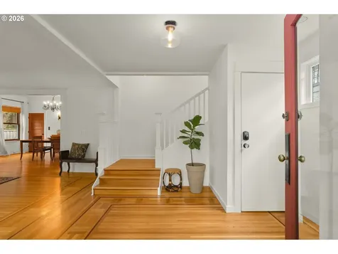 2220 NE Clackamas Street Portland OR 97232