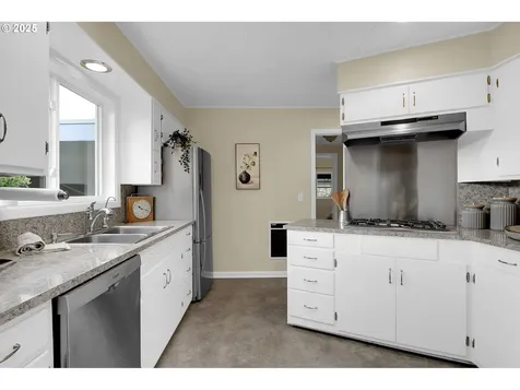 1240 Golden Avenue Eugene OR 97404