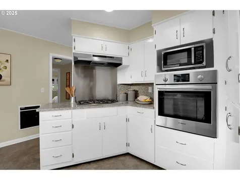 1240 Golden Avenue Eugene OR 97404