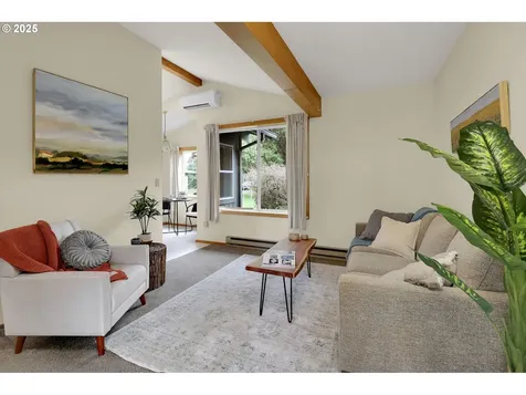 1240 Golden Avenue Eugene OR 97404
