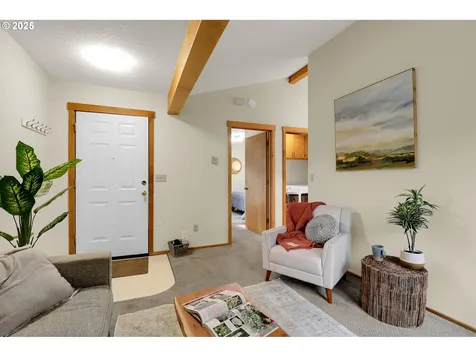 1240 Golden Avenue Eugene OR 97404