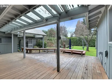 1240 Golden Avenue Eugene OR 97404