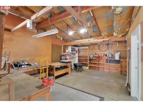 1240 Golden Avenue Eugene OR 97404