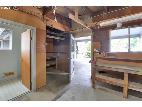 1240 Golden Avenue Eugene OR 97404