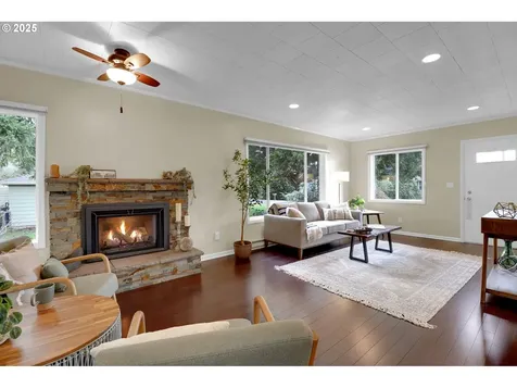1240 Golden Avenue Eugene OR 97404