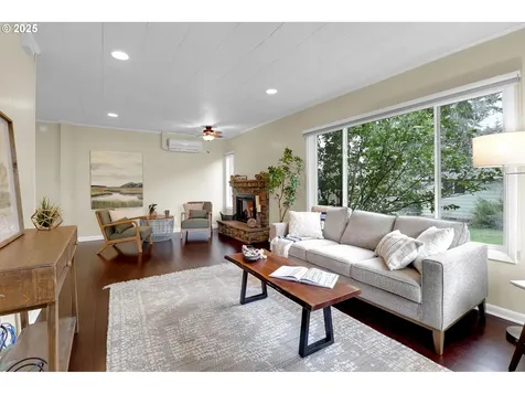 1240 Golden Avenue Eugene OR 97404