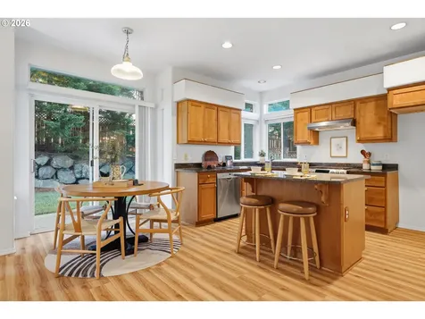 16662 NW Paddington Drive Beaverton OR 97006