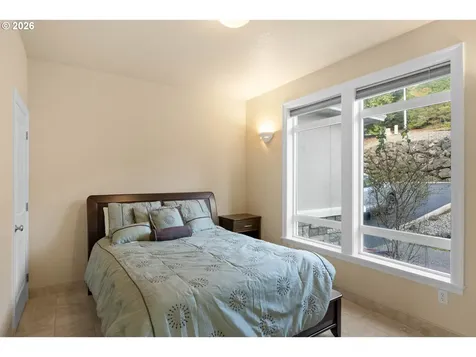 2744 NW Daysha Drive Roseburg OR 97471